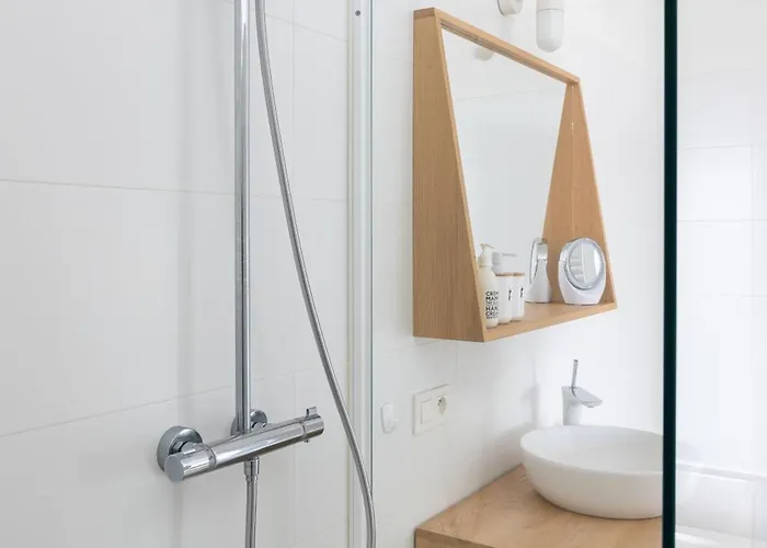 Summertime Bed & Breakfast